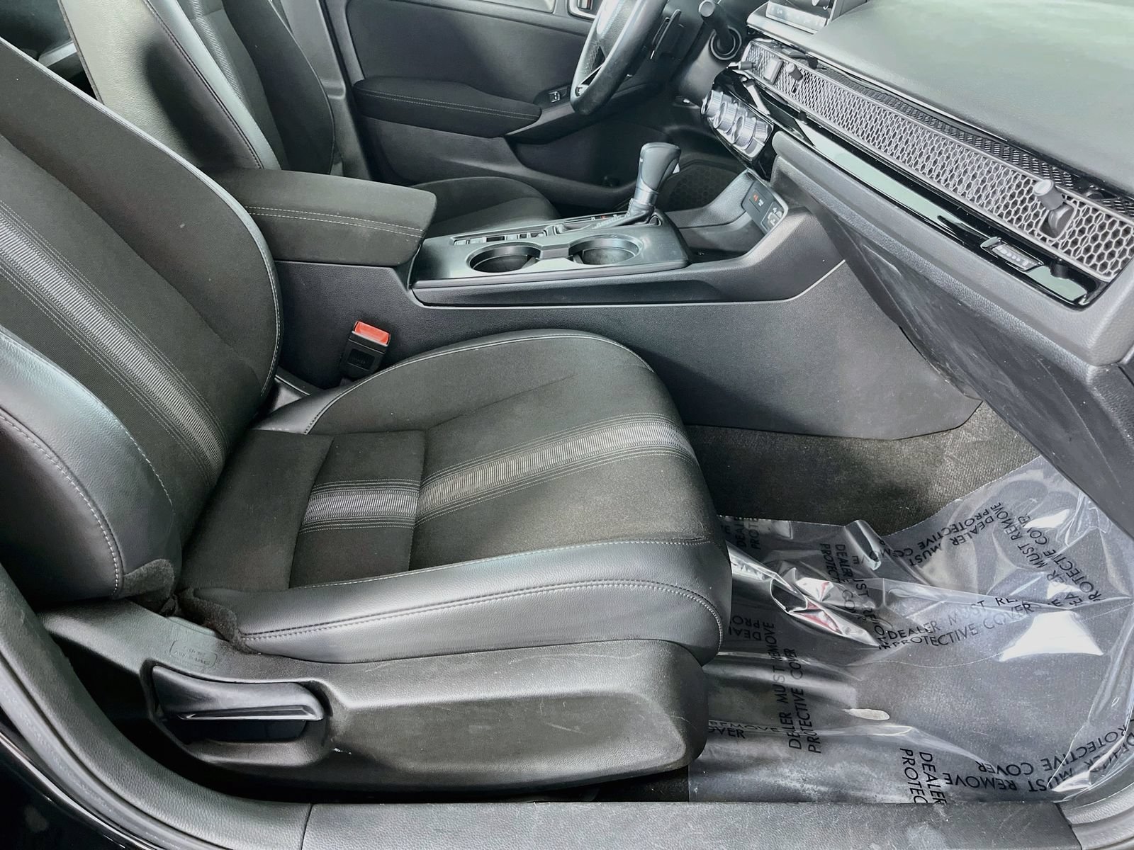 Used 2024 Honda Civic Sport image 29