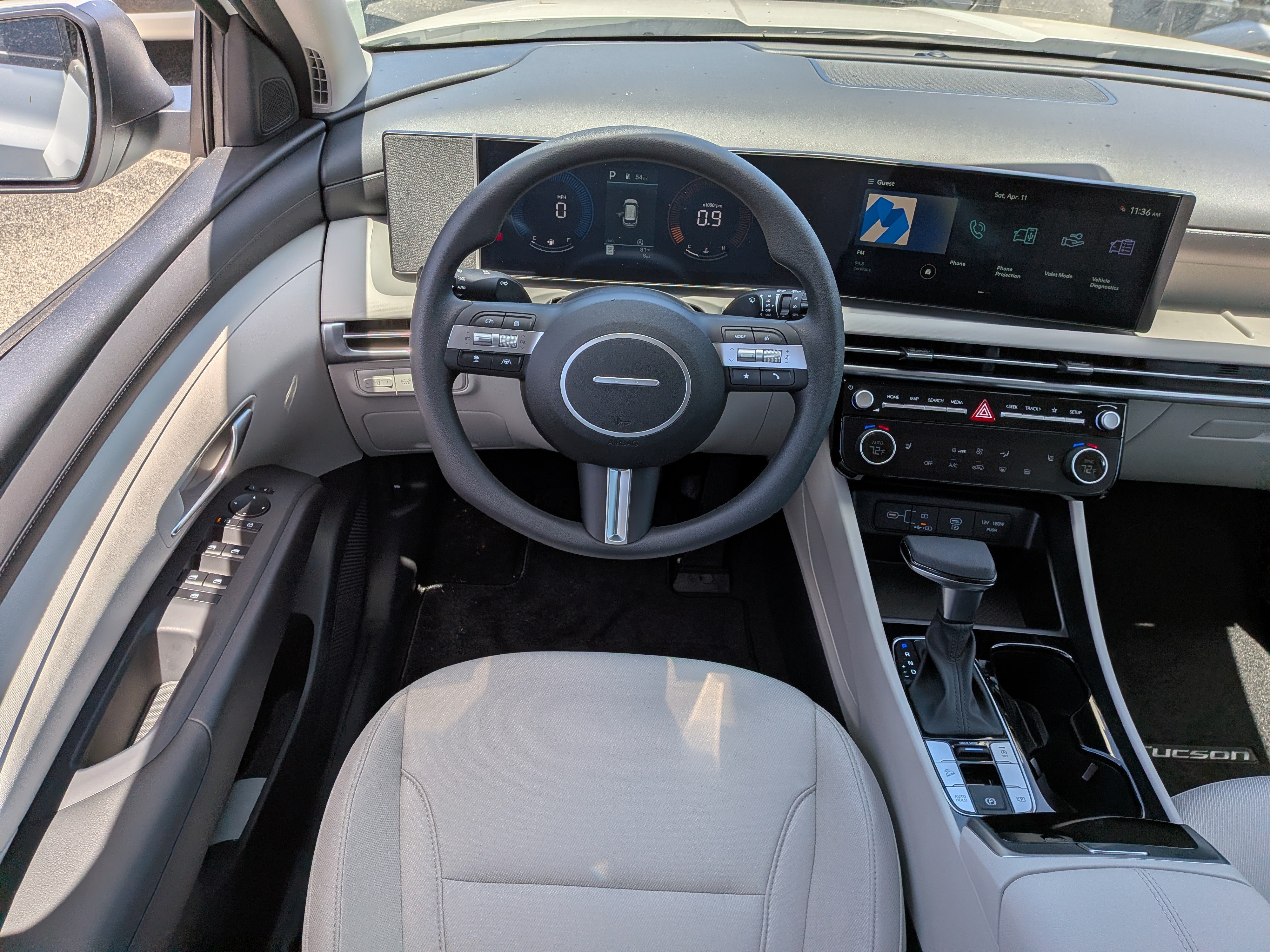 New 2026 Hyundai Tucson Limited FWD image 16