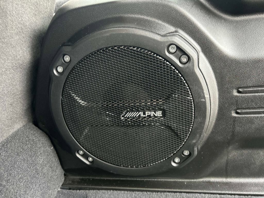 Used 2024 Jeep Wrangler High Altitude AWD/4WD image 16