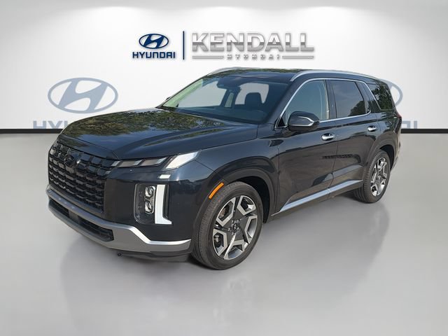 Used 2023 Hyundai Palisade SEL FWD image 3