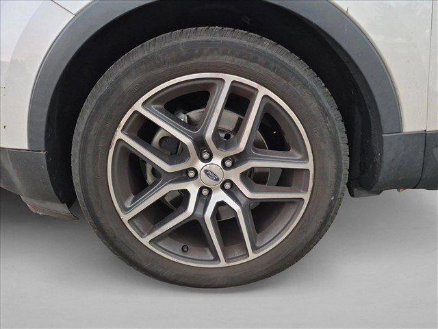 Used 2016 Ford Explorer Sport w/ Equipment Group 401A AWD/4WD image 10