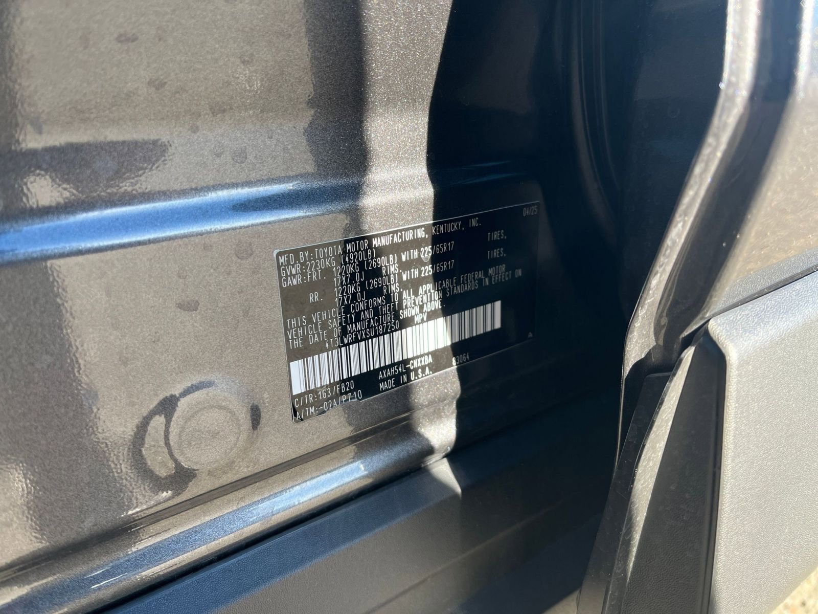 Used 2025 Toyota RAV4 LE image 28