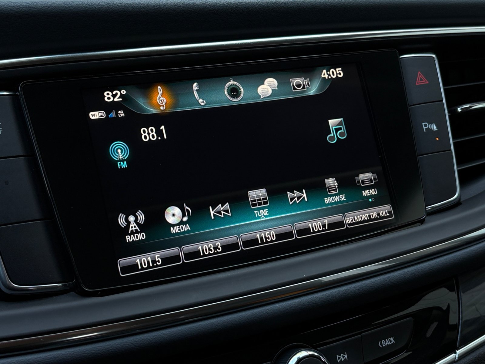 Used 2019 Buick Enclave Essence FWD image 16