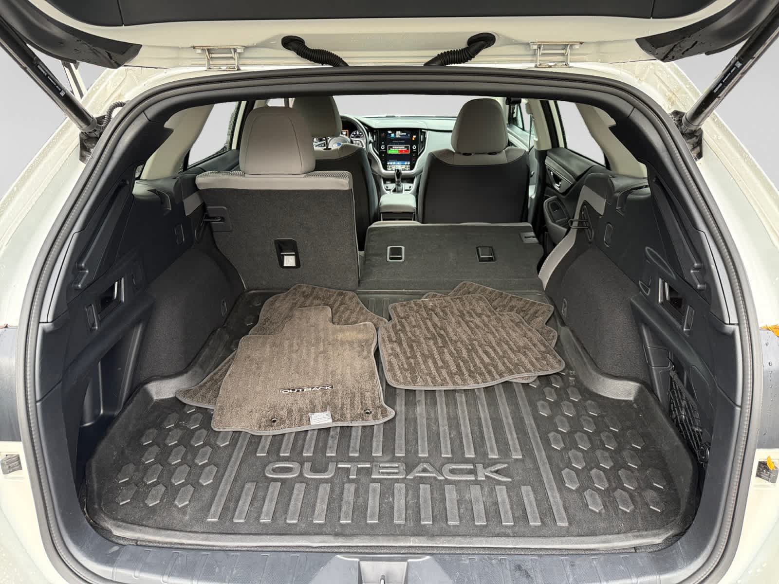 Used 2024 Subaru Outback Premium AWD/4WD image 23
