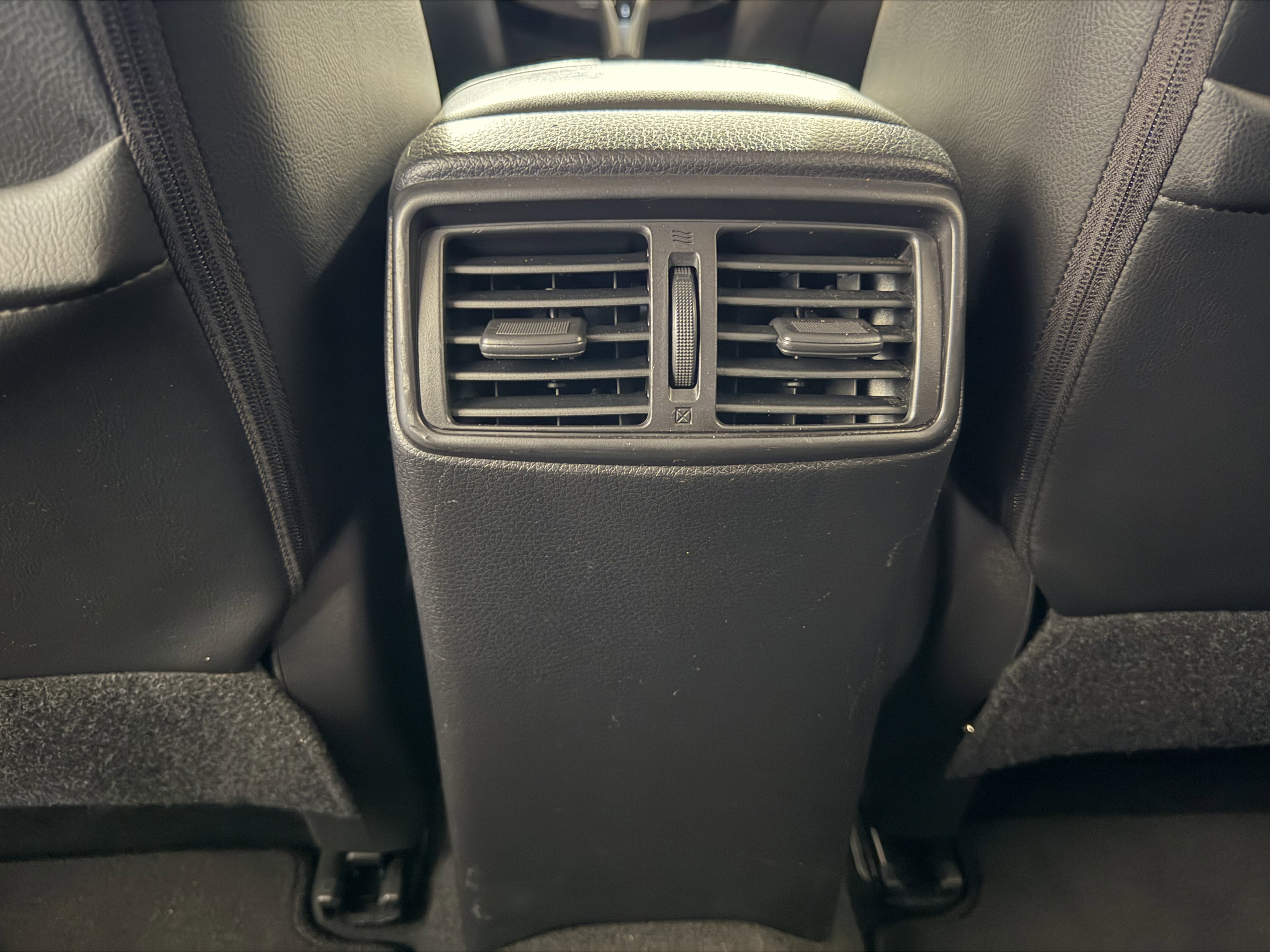 Used 2020 Nissan Rogue Sport SV w/ Technology Package image 22