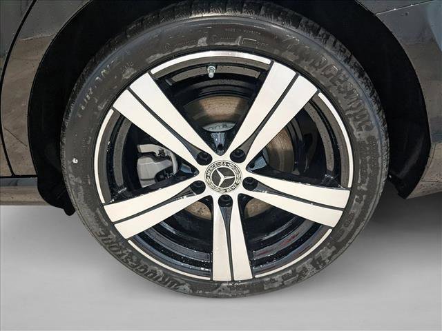 Certified 2025 Mercedes-Benz C 300 4MATIC Sedan image 10