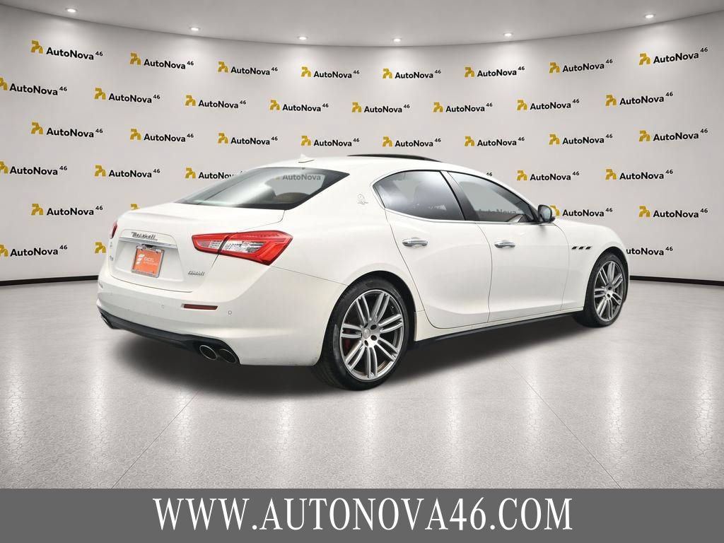 Used 2019 Maserati Ghibli S Q4 AWD/4WD image 9