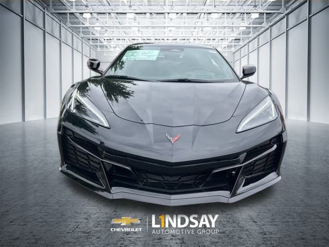 New 2025 Chevrolet Corvette E-Ray image 2