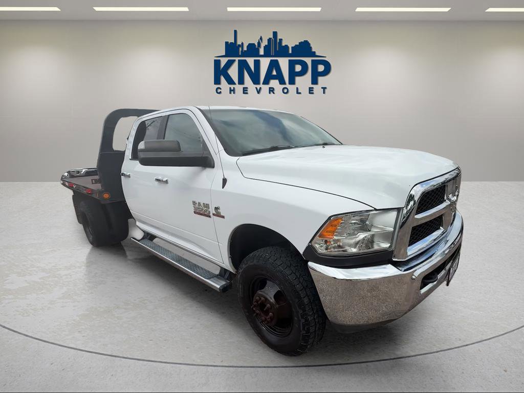 Used 2018 RAM 3500 SLT AWD/4WD image 3