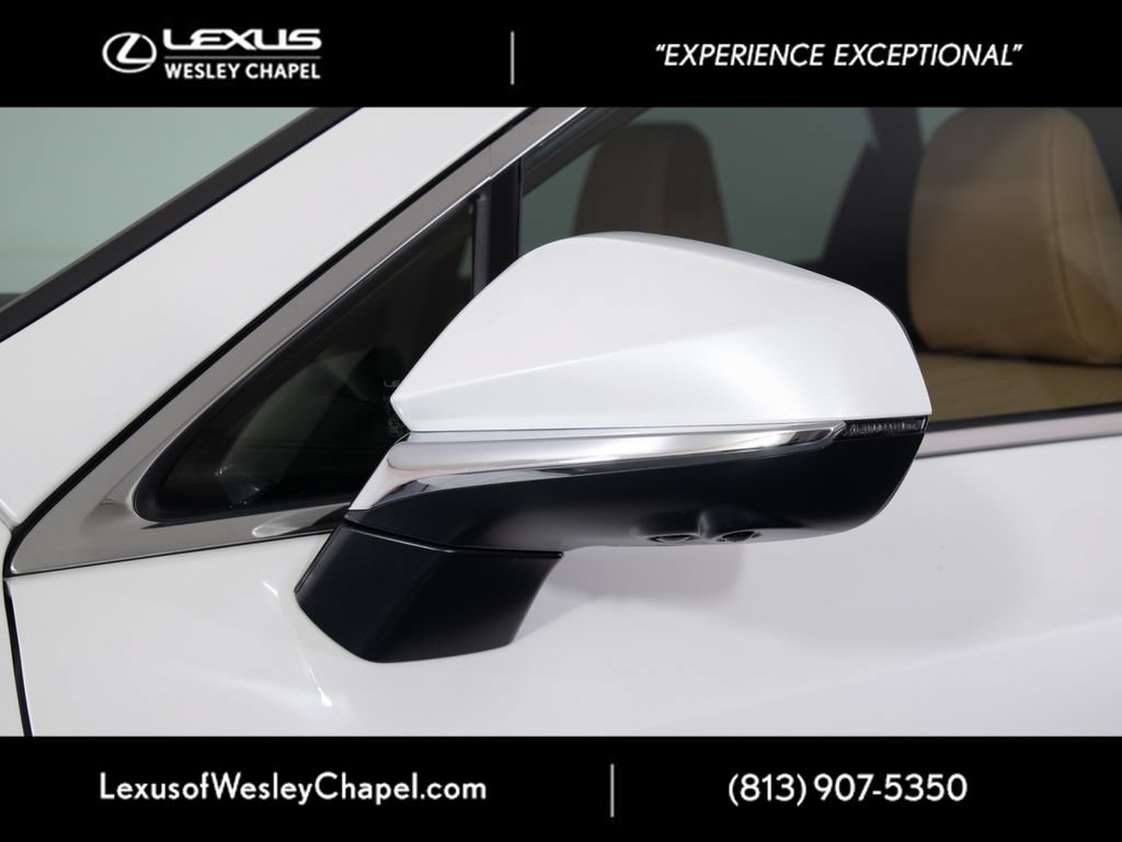 Used 2025 Lexus RX 350 Premium w/ Accessory Package (Z1) FWD image 12