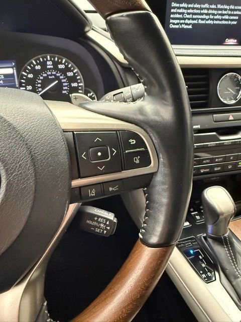 Used 2021 Lexus RX 350L Premium w/ Premium Package AWD/4WD image 39