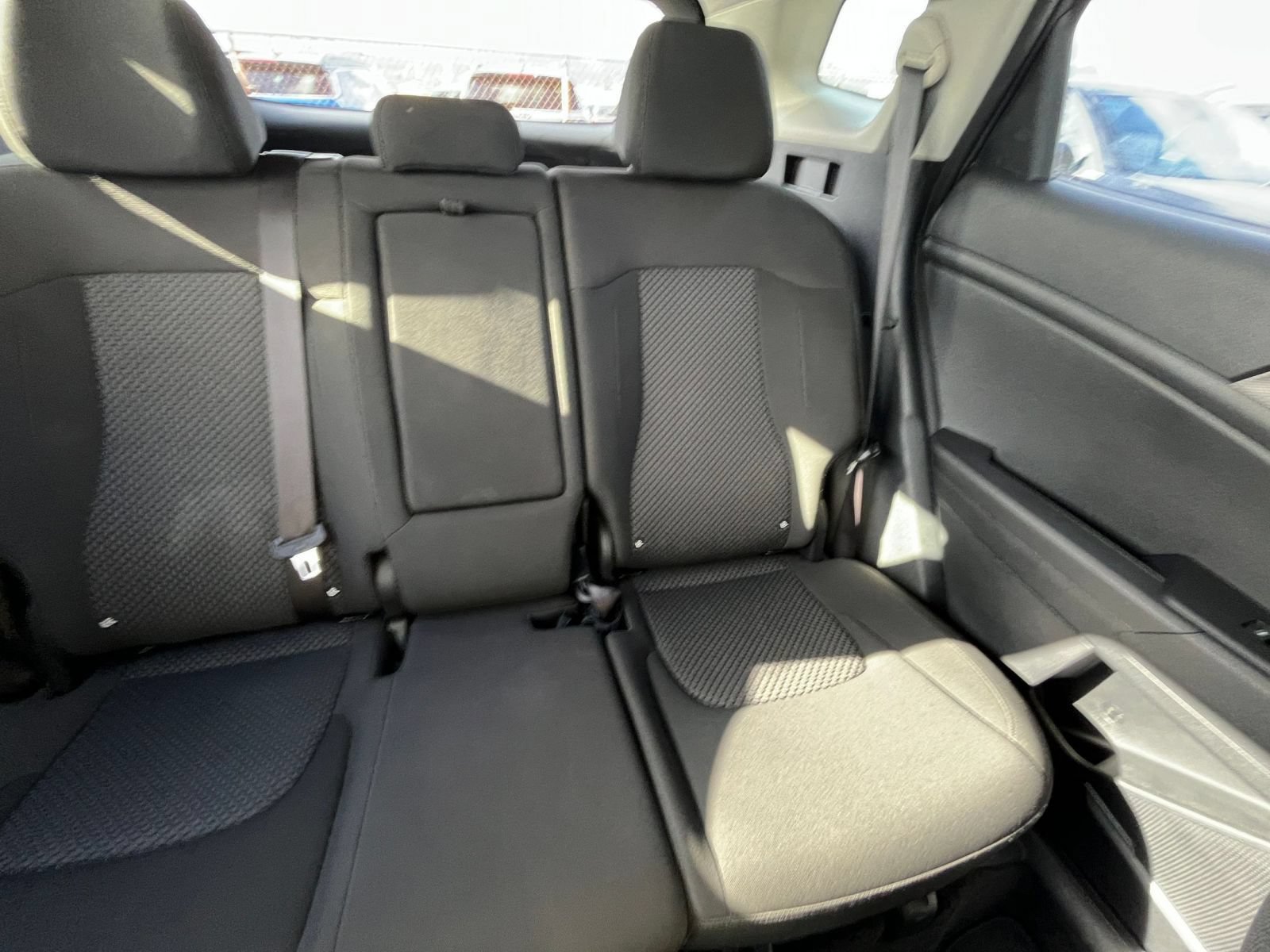 Used 2025 Kia Sportage LX FWD image 36