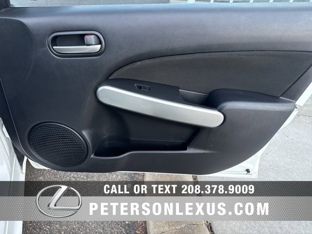 Used 2014 MAZDA MAZDA2 Touring image 11