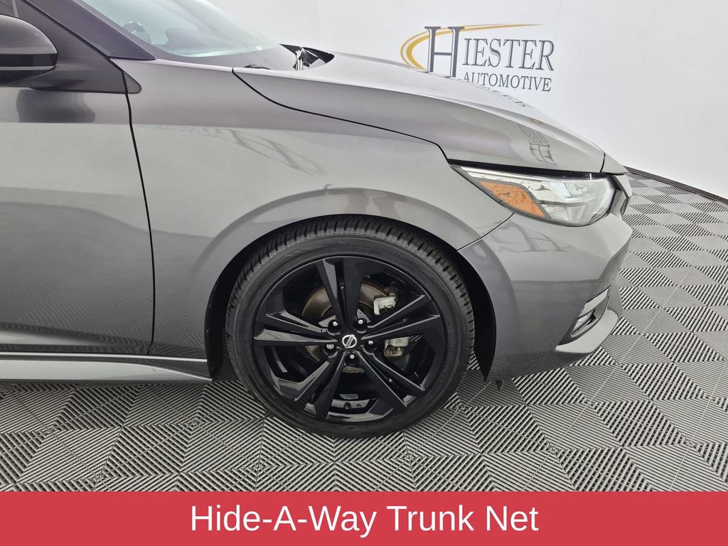 Used 2022 Nissan Sentra SR w/ Trunk Package FWD image 11