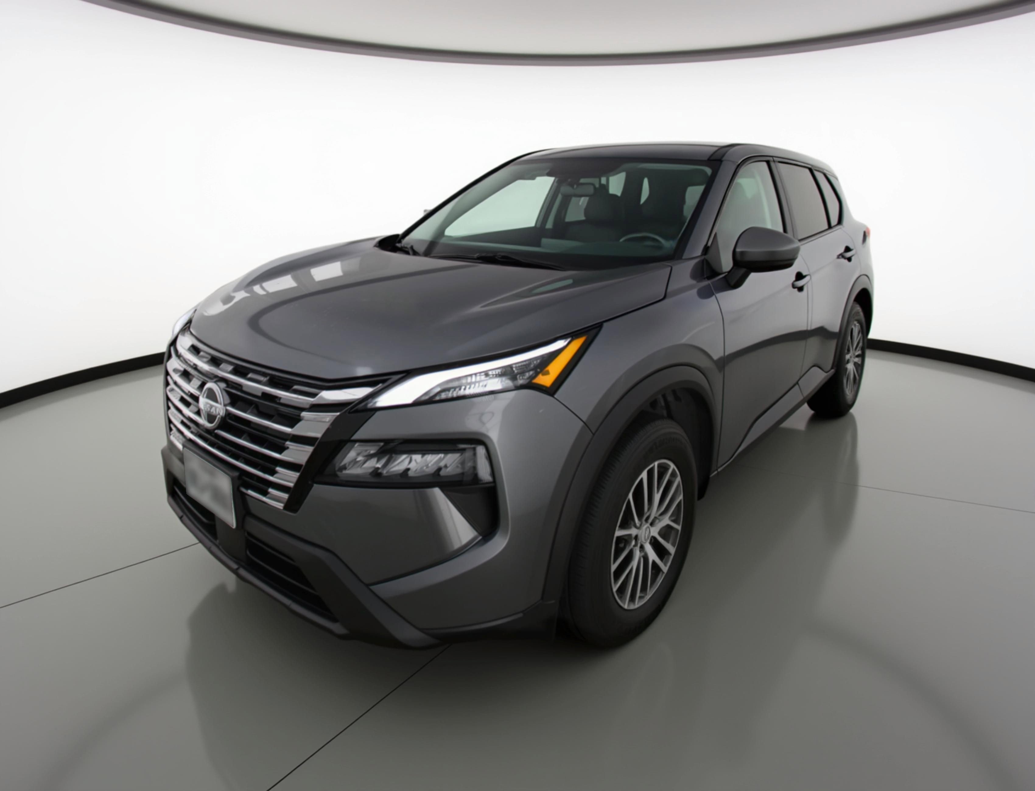 Used 2024 Nissan Rogue S image 3