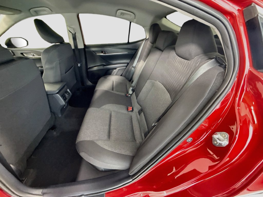 Used 2025 Toyota Camry LE FWD image 21