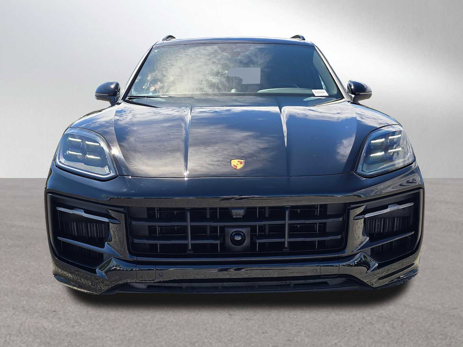 Used 2024 Porsche Cayenne S AWD/4WD image 8