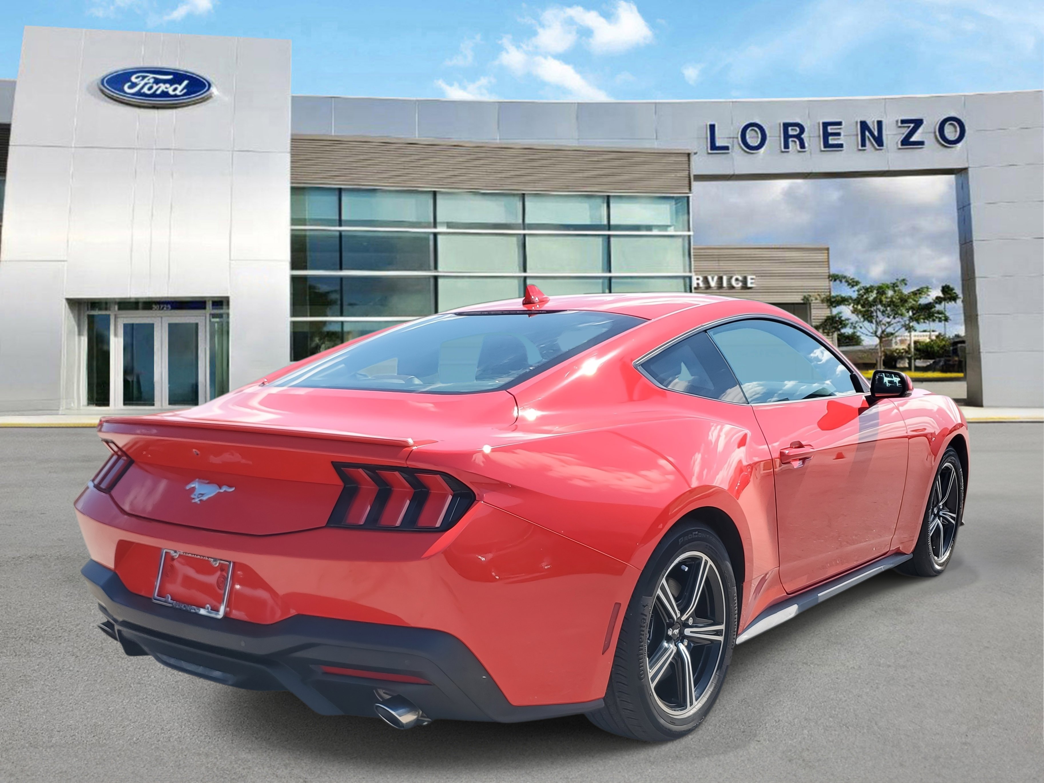 Used 2025 Ford Mustang Premium image 5