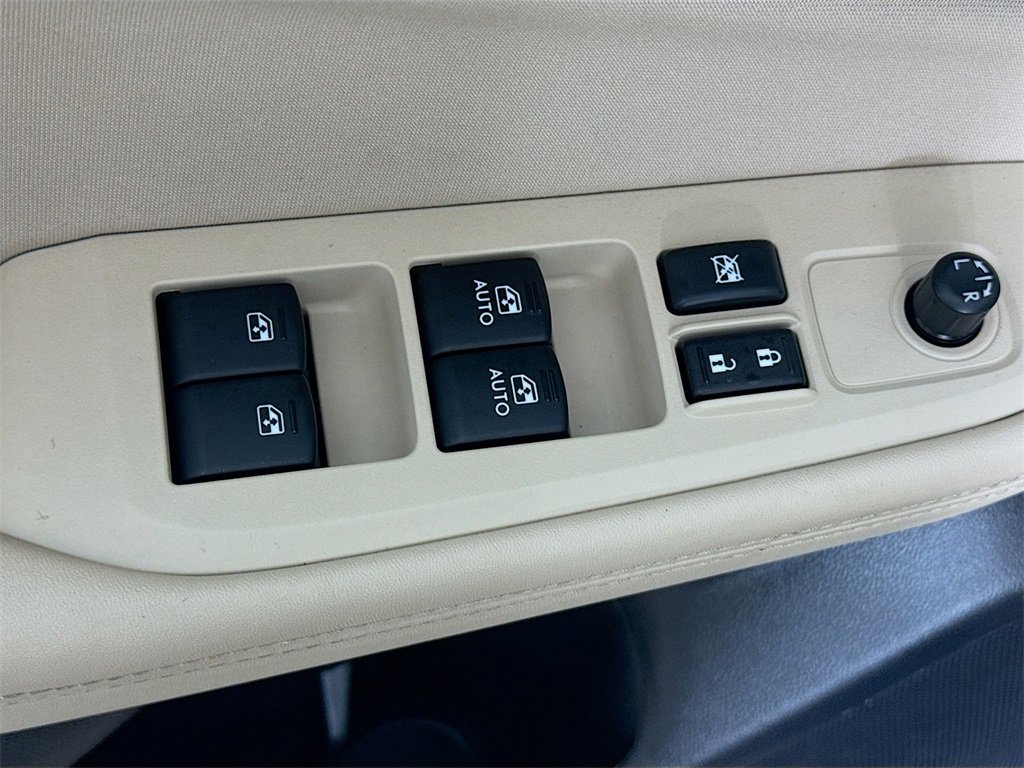 Used 2017 Subaru Legacy 2.5i Premium image 20