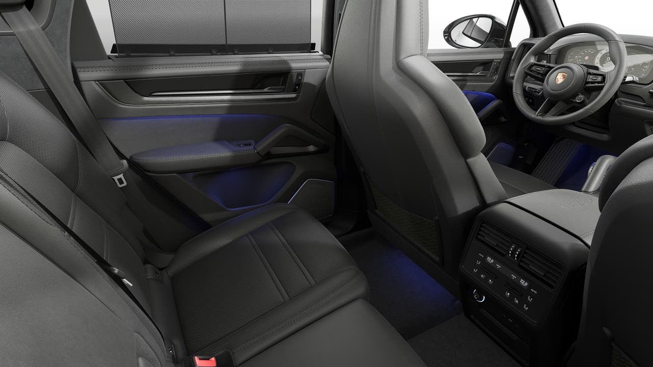 New 2026 Porsche Cayenne GTS AWD/4WD image 14