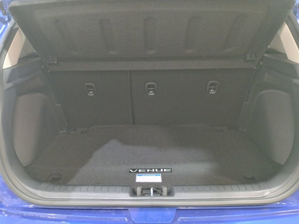 New 2026 Hyundai Venue SEL image 28