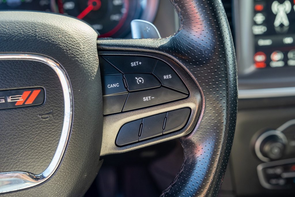 Used 2022 Dodge Charger SXT w/ Blacktop Package image 11