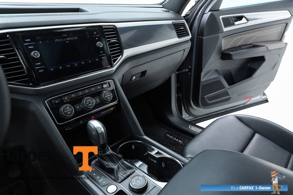 Used 2023 Volkswagen Atlas Cross Sport SEL image 23