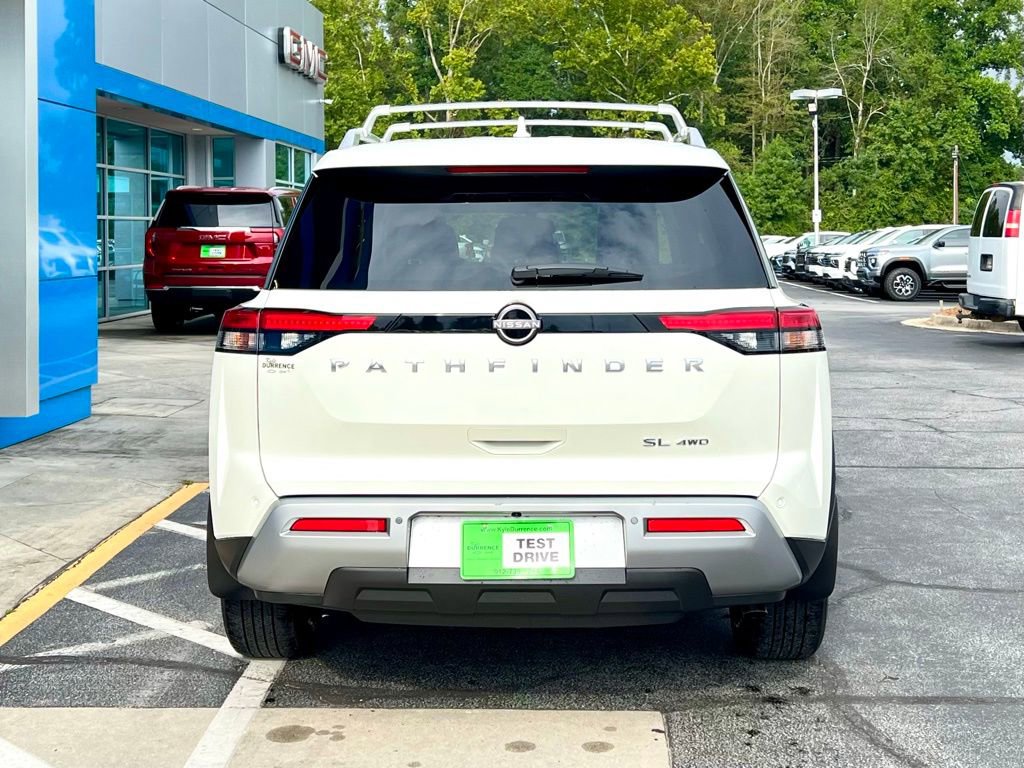 Used 2022 Nissan Pathfinder SL image 5