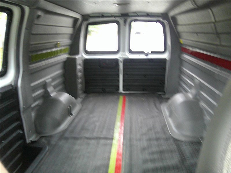 Used 2010 Chevrolet Express 1500 AWD w/ Power Package image 14