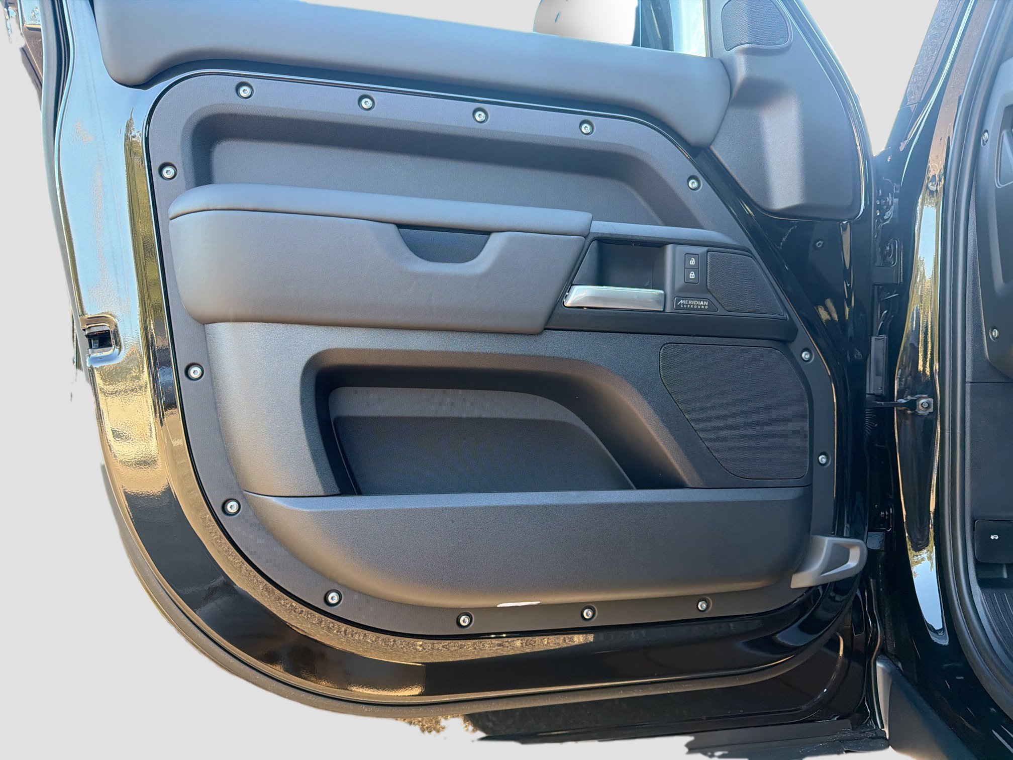 New 2026 Land Rover Defender 130 V8 image 22