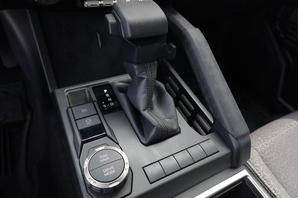 Used 2025 Toyota 4Runner SR5 image 11