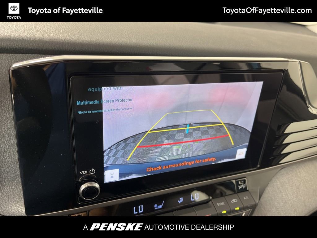 Used 2026 Toyota Camry LE w/ Convenience Package FWD image 28