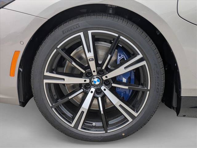 New 2027 BMW 550e xDrive AWD/4WD image 10