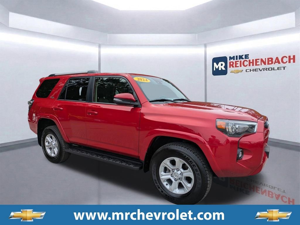 Used 2024 Toyota 4Runner SR5 AWD/4WD video 1