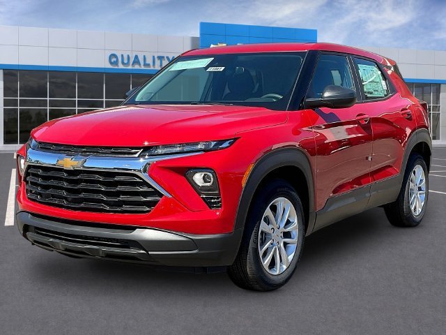 New 2026 Chevrolet TrailBlazer LS FWD image 2