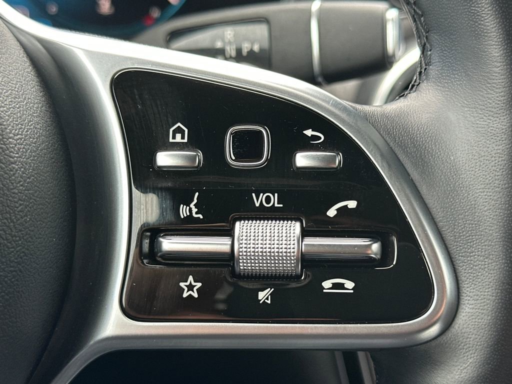 Certified 2022 Mercedes-Benz GLC 300 GLC 300 w/ Premium Package Lite image 21