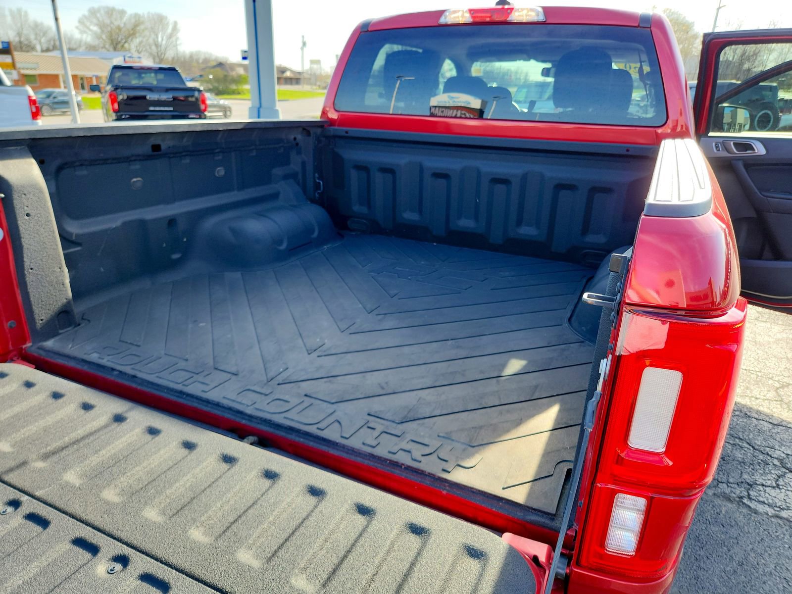 Used 2020 Ford Ranger XLT image 28