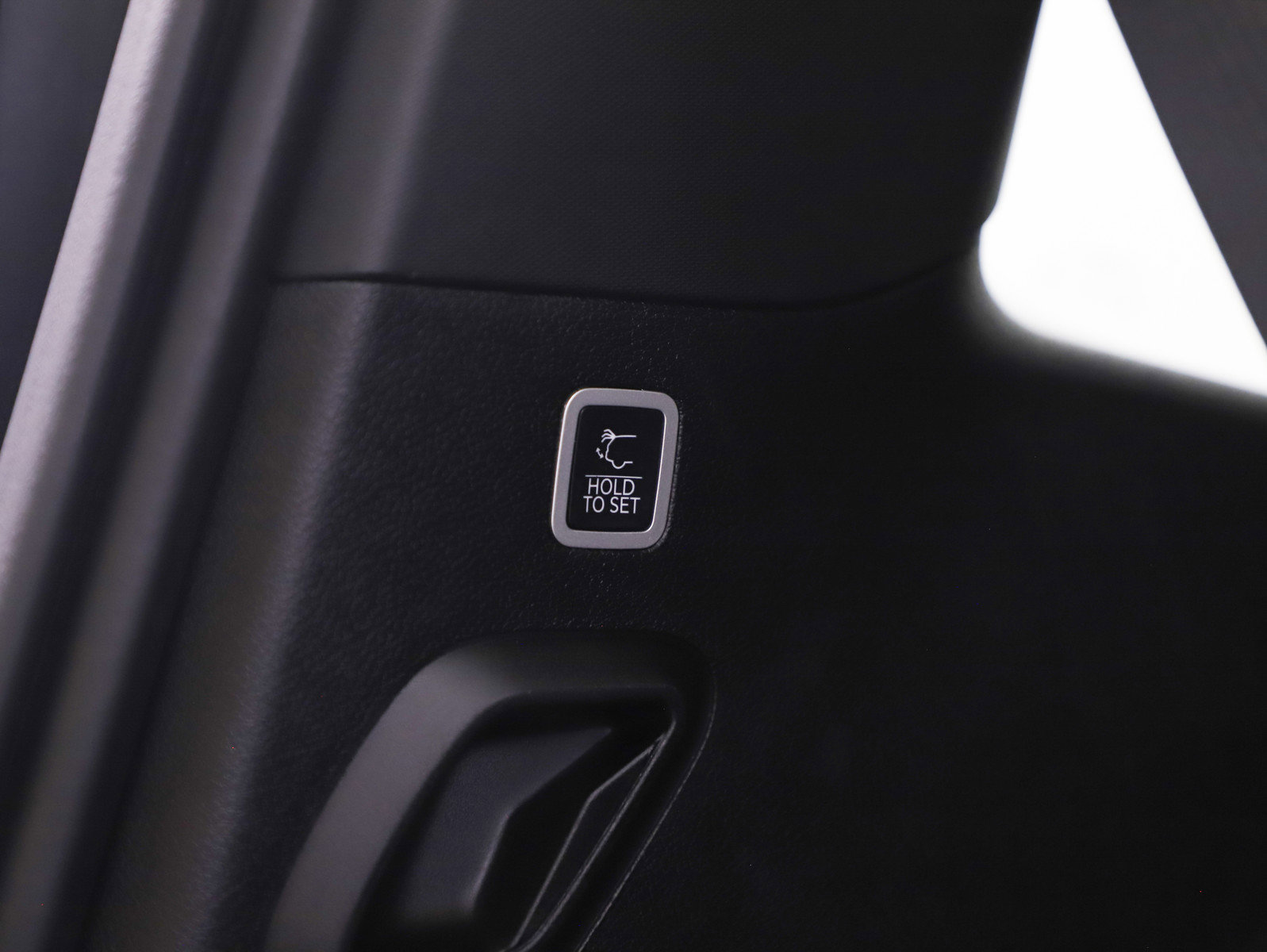 Used 2024 Jeep Wagoneer Series II image 19