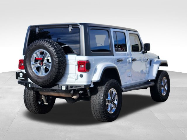 Used 2022 Jeep Wrangler Unlimited Sahara w/ Cold Weather Group AWD/4WD image 9