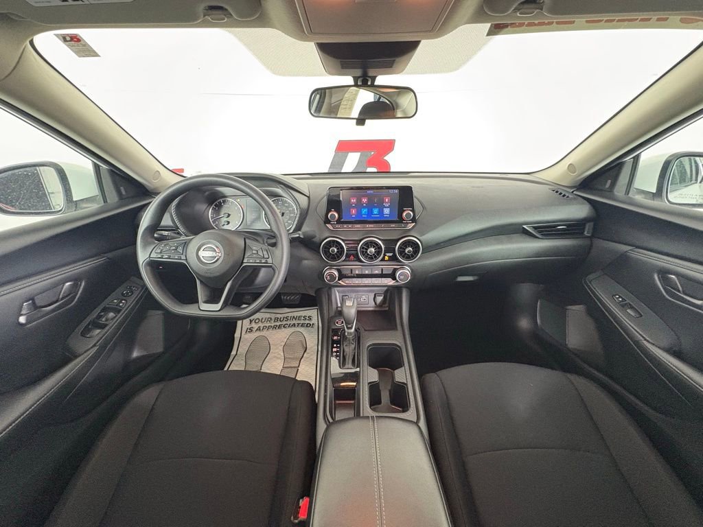 Used 2024 Nissan Sentra S image 4