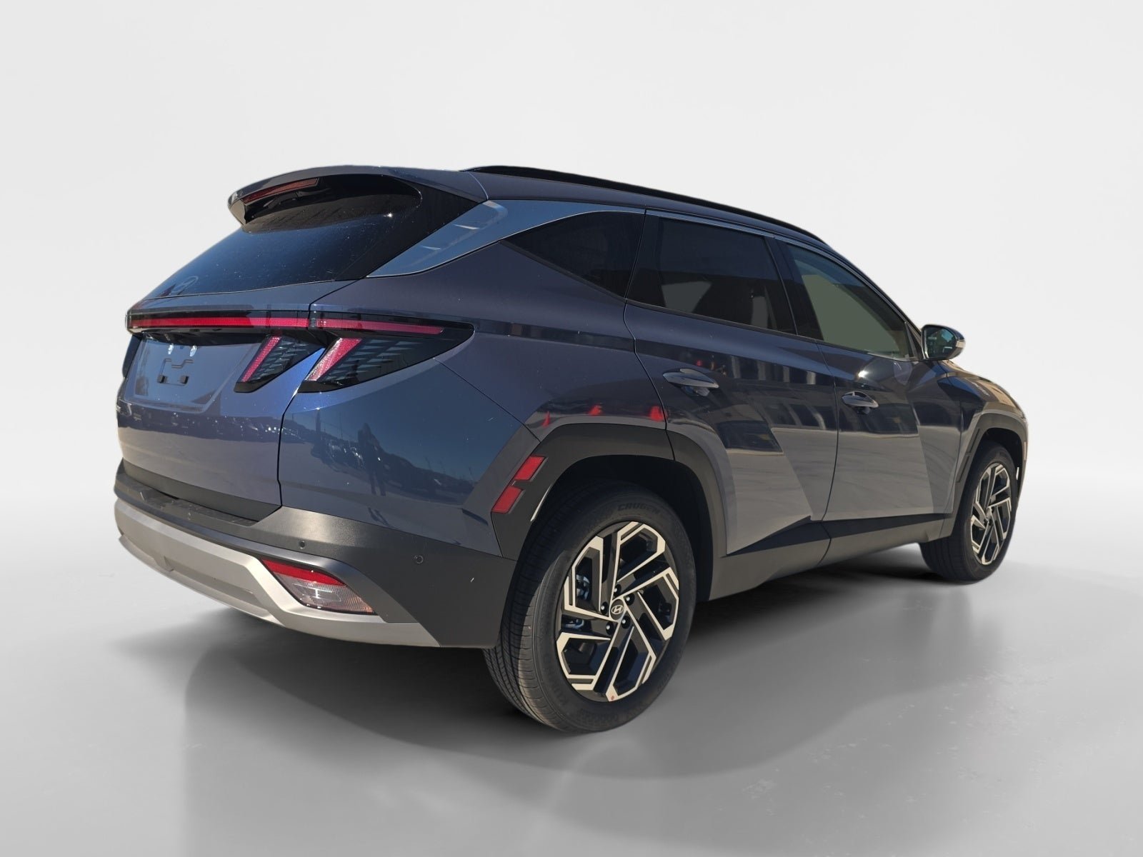 New 2026 Hyundai Tucson Limited FWD image 3