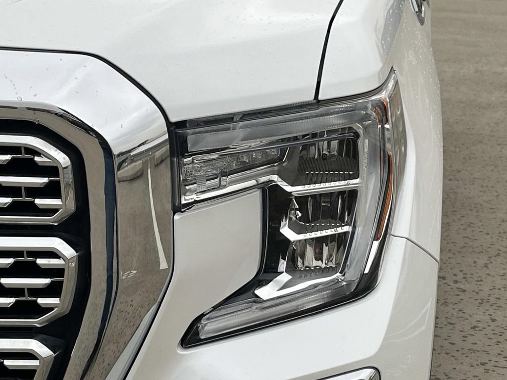 Used 2021 GMC Sierra 1500 Denali w/ Driver Alert Package II image 9