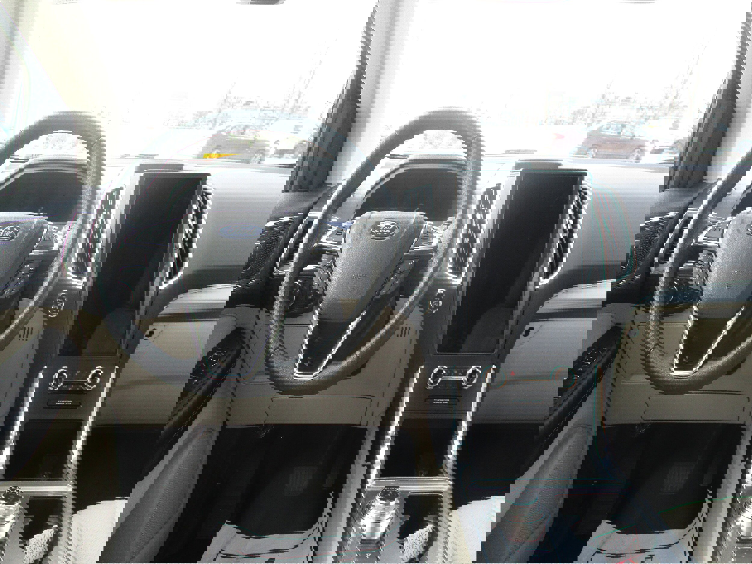 Used 2024 Ford Edge Titanium w/ Equipment Group 301A image 10