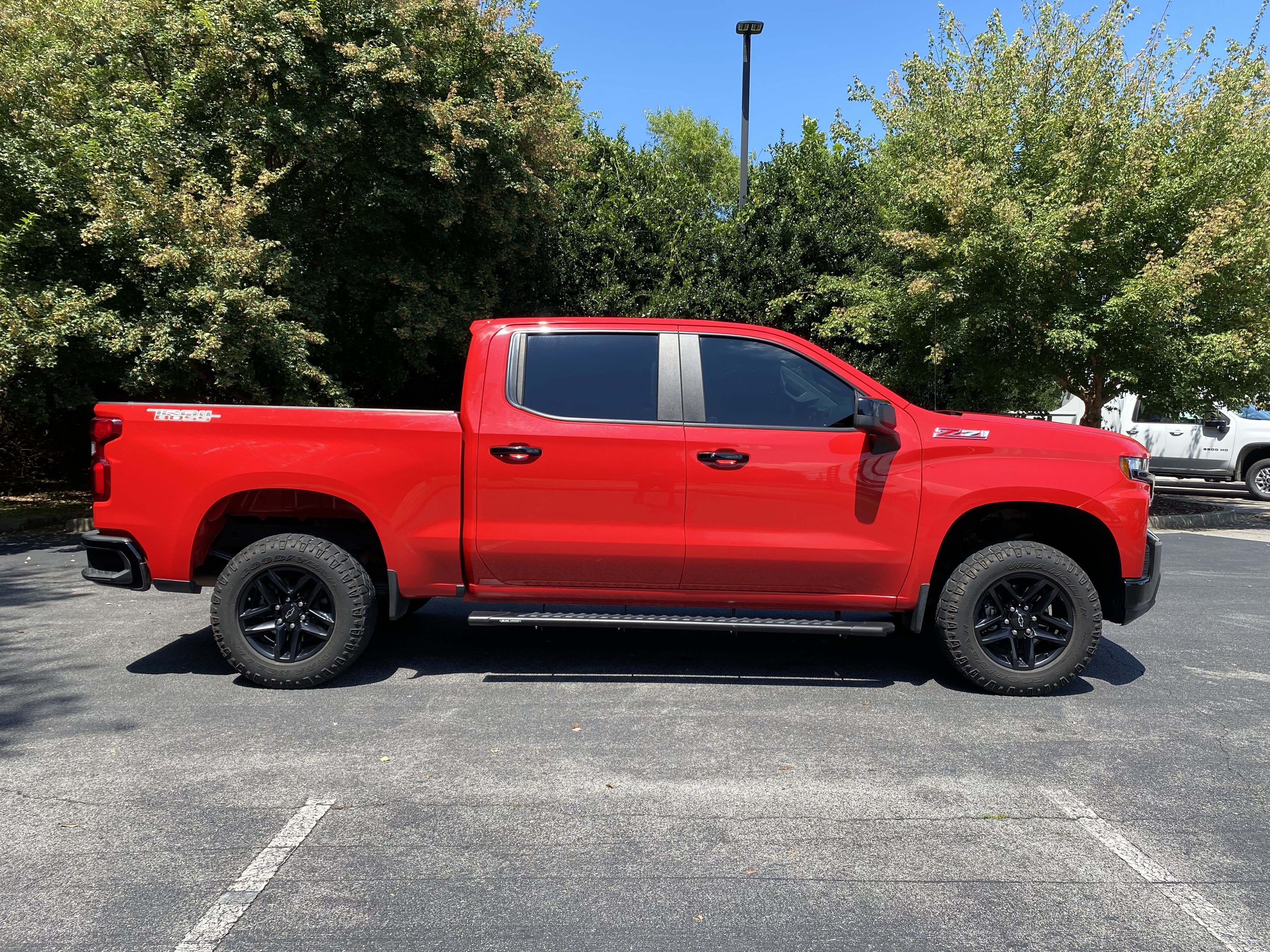 Used 2020 Chevrolet Silverado 1500 LT Trail Boss AWD/4WD image 10