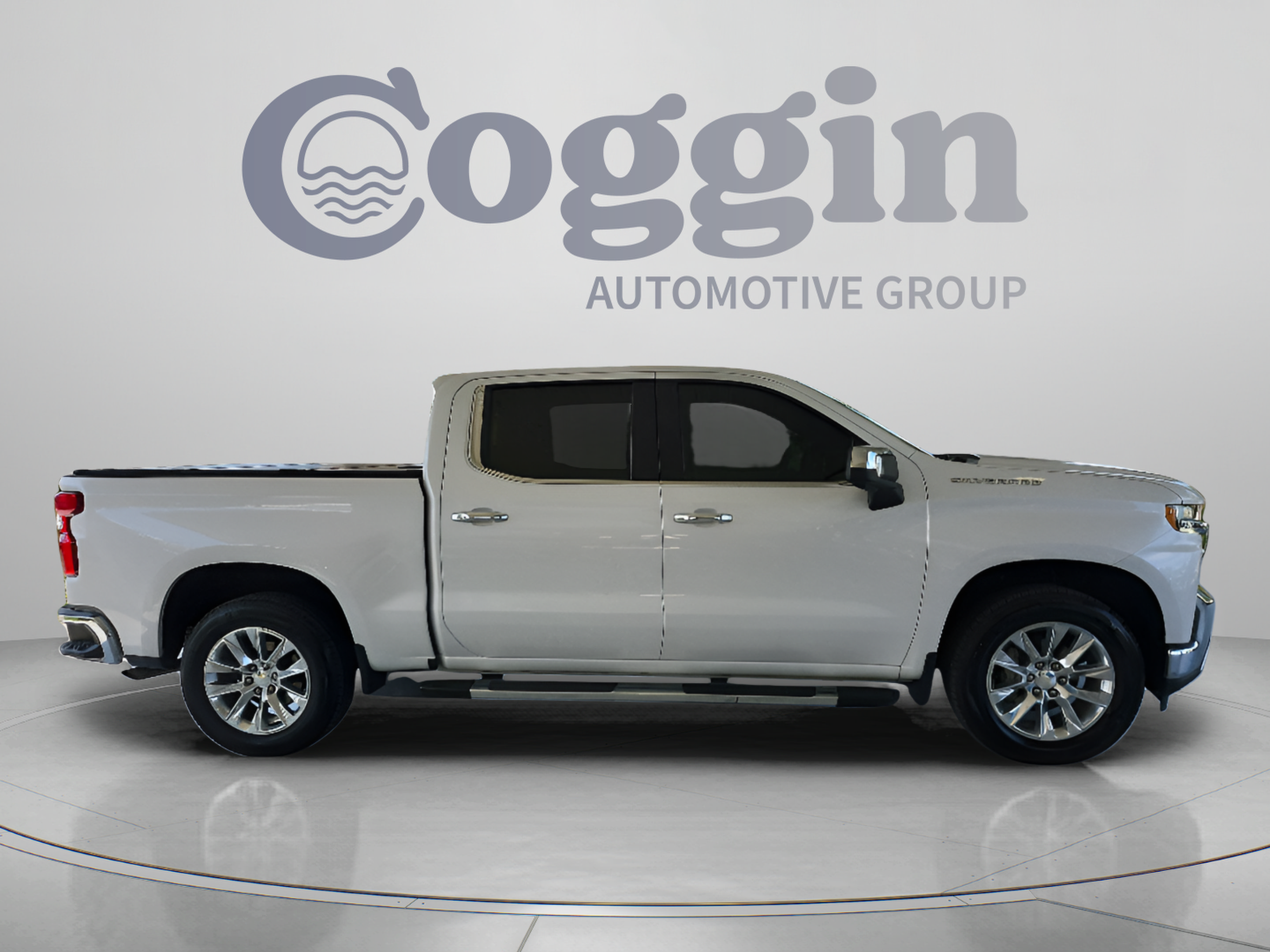 Used 2022 Chevrolet Silverado 1500 LTZ w/ Safety Package II AWD/4WD image 6