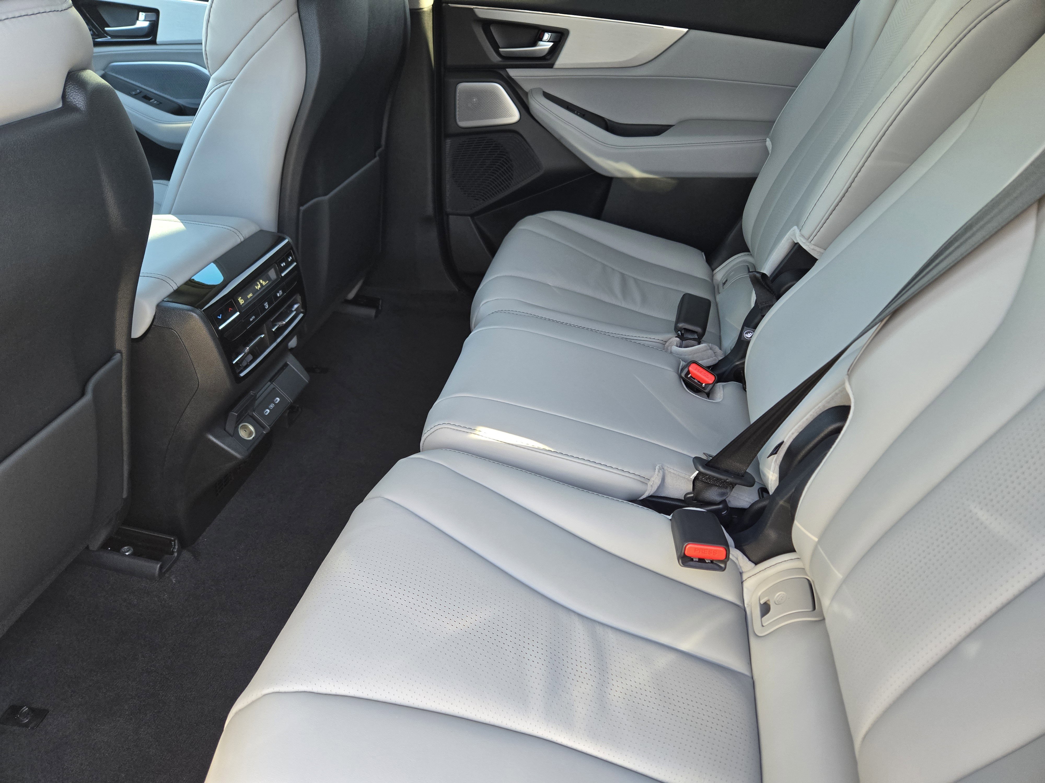 New 2026 Acura MDX FWD w/ Technology Package image 19