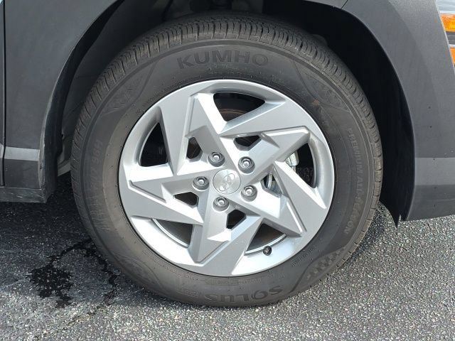 Certified 2025 Hyundai Kona SE FWD image 23
