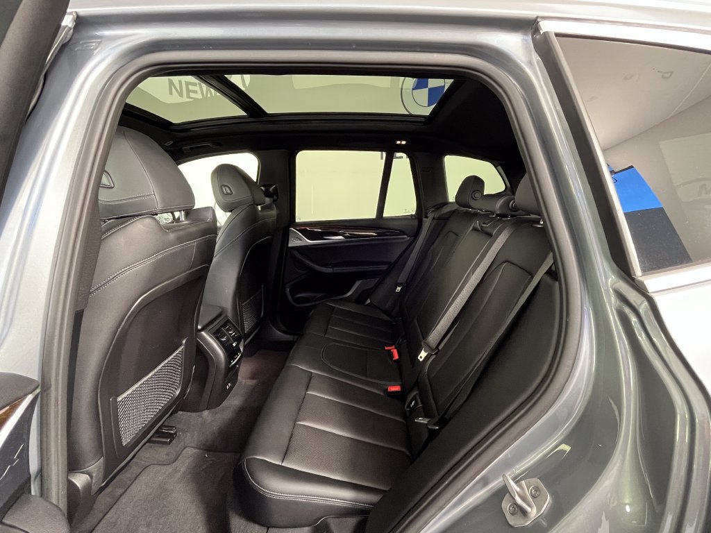 Certified 2024 BMW X3 xDrive30i w/ Premium Package AWD/4WD image 14