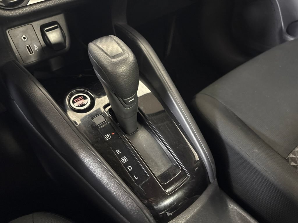 Used 2021 Nissan Versa S FWD image 29