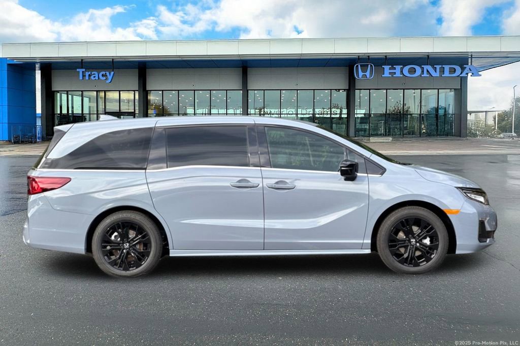 New 2026 Honda Odyssey Sport-L image 4